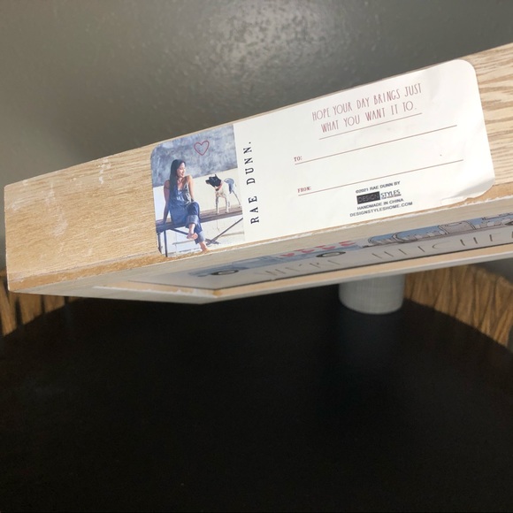 Rae Dunn WE'RE HITCHED Wooden Plaque. - Picture 6 of 7